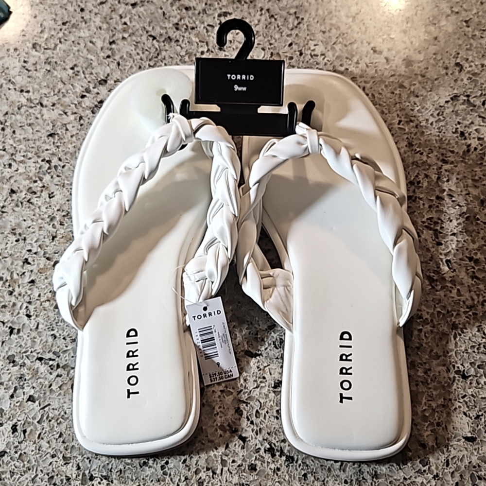 TORRID White Braided Thong Sandals Size 9WW